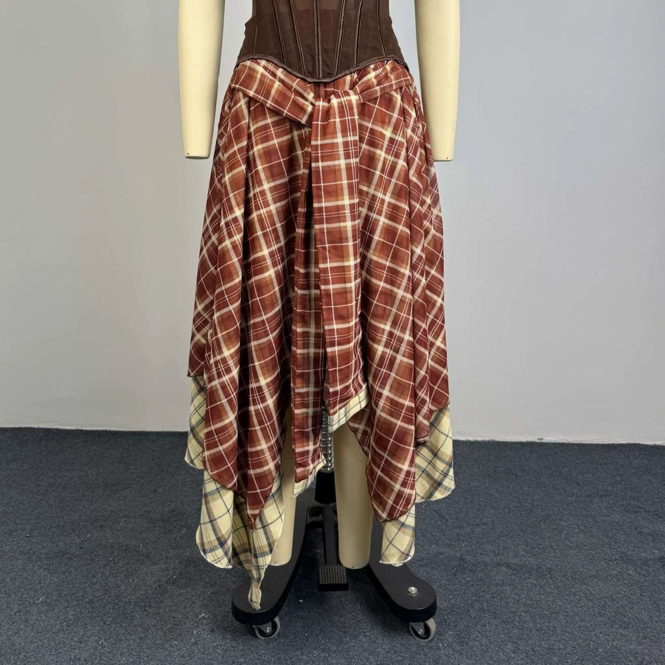 Elegant Plaid Midi Skirt